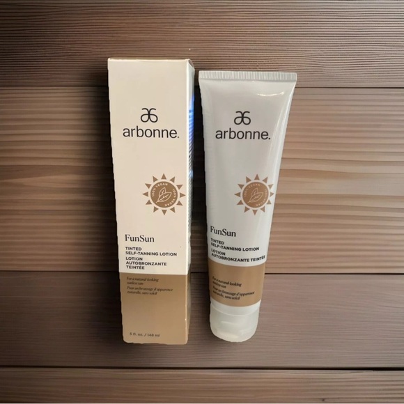 NIB SEALED! Arbonne Fun Sun Self-Tanning Lotion 5 fl. oz. / 148ml - Picture 1 of 5